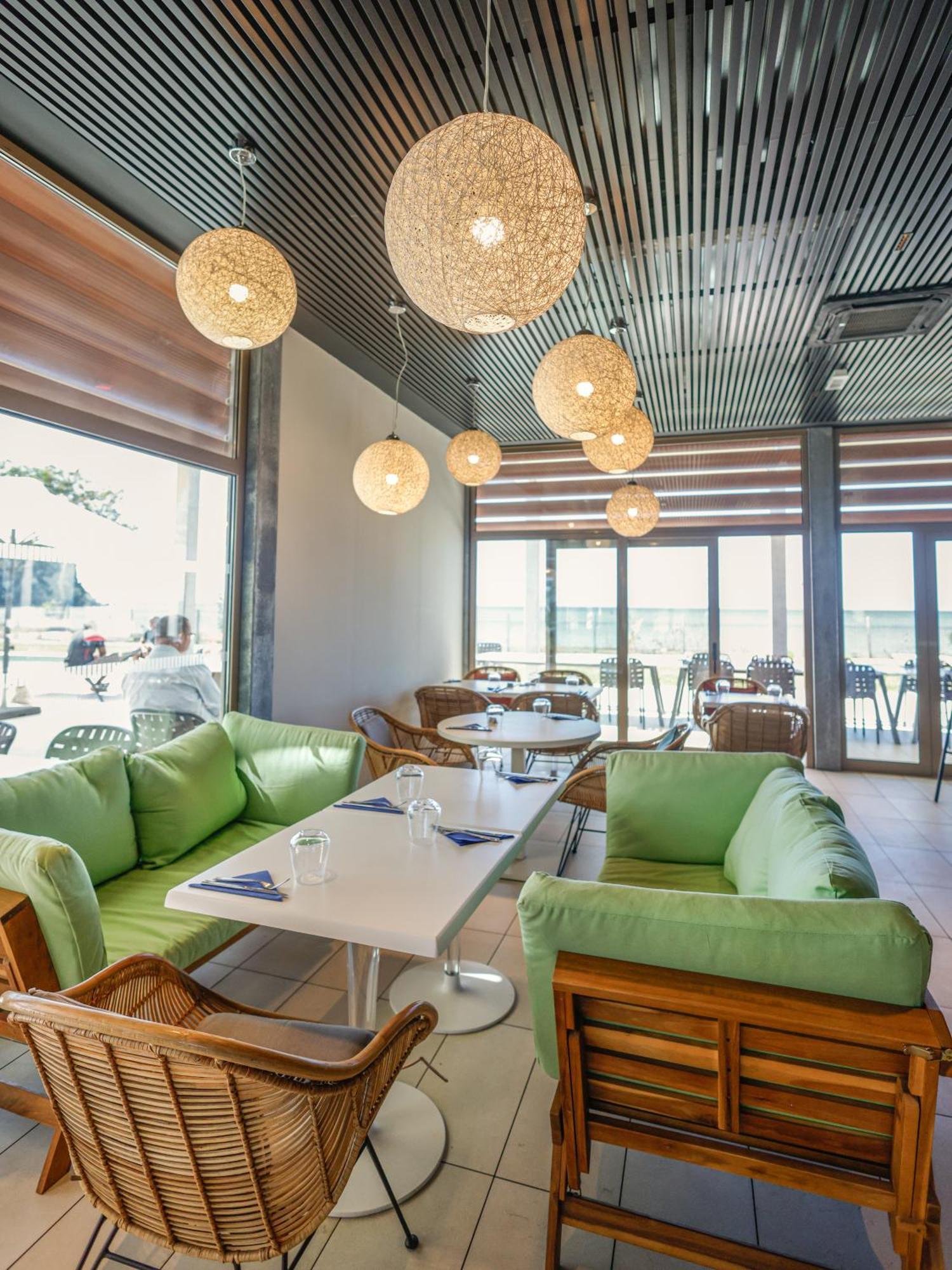 Pamandzi Ibis Styles Mayotte Aeroport מראה חיצוני תמונה